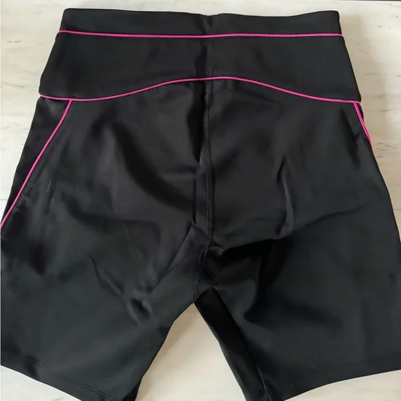 for love and lemons biker short - Picture 7 of 9